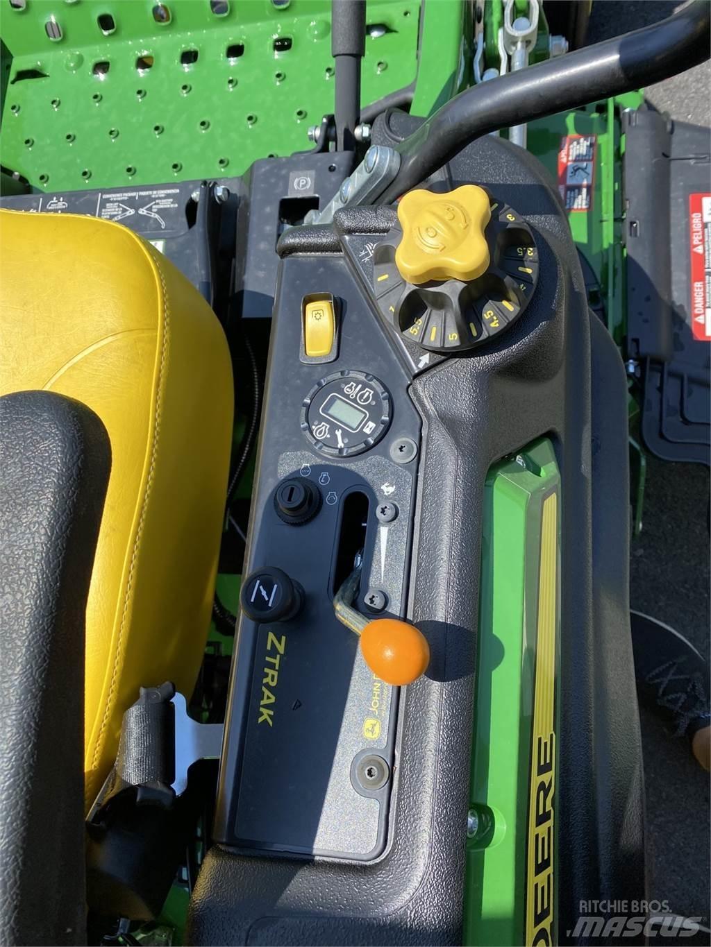 John Deere Z920M Tondeuses à rayon de braquage zéro