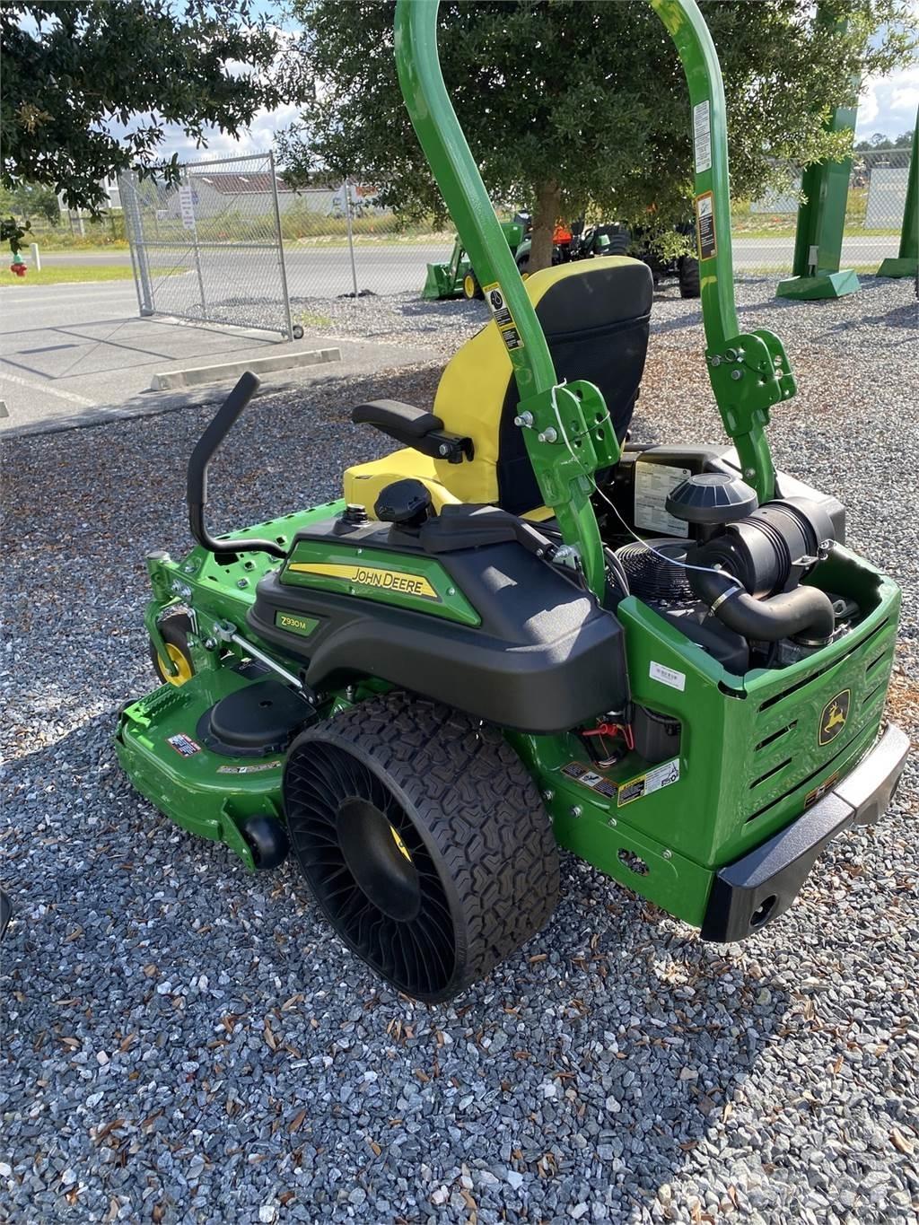 John Deere Z930M Tondeuses à rayon de braquage zéro