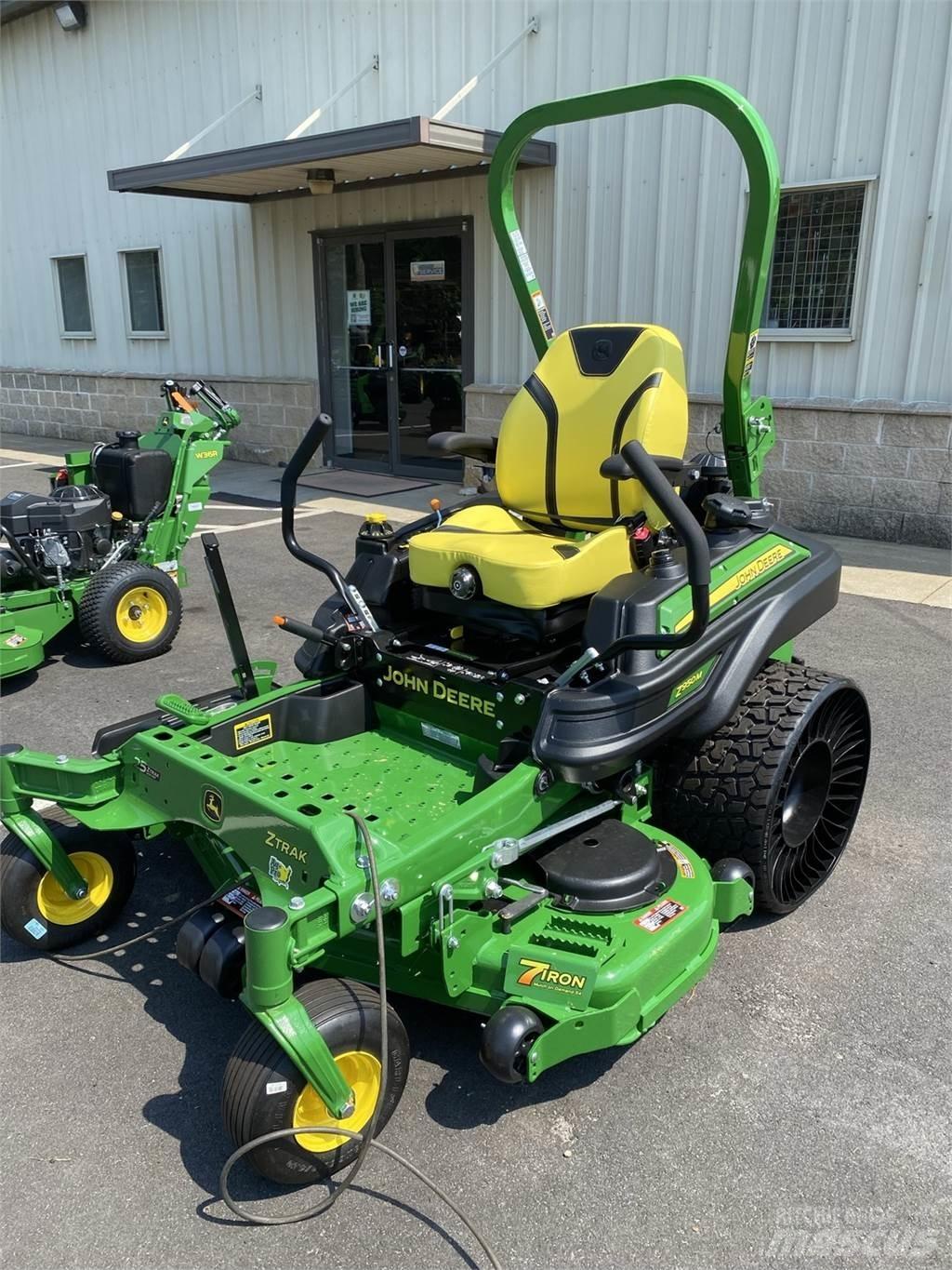 John Deere Z950M Tondeuses à rayon de braquage zéro