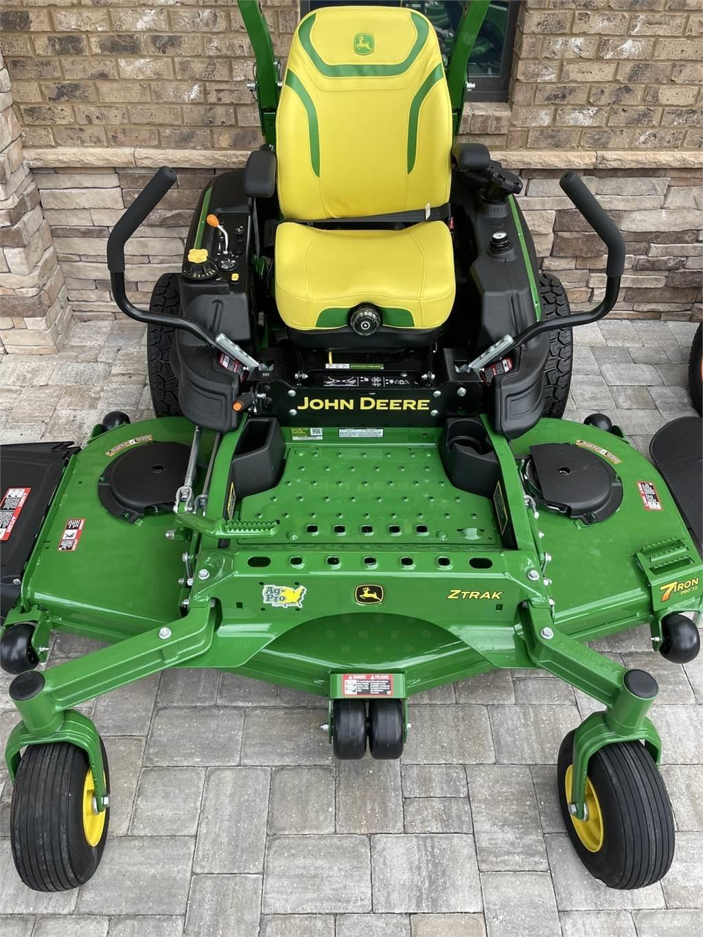 John Deere Z950M Tondeuses à rayon de braquage zéro