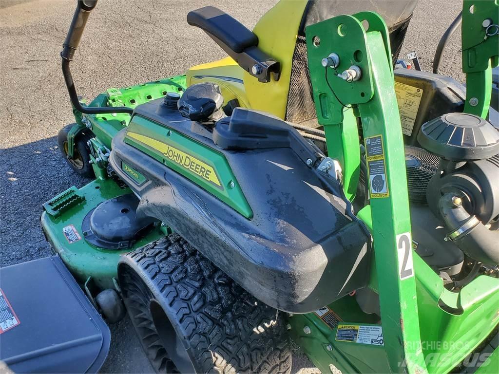John Deere Z950R Tondeuses à rayon de braquage zéro