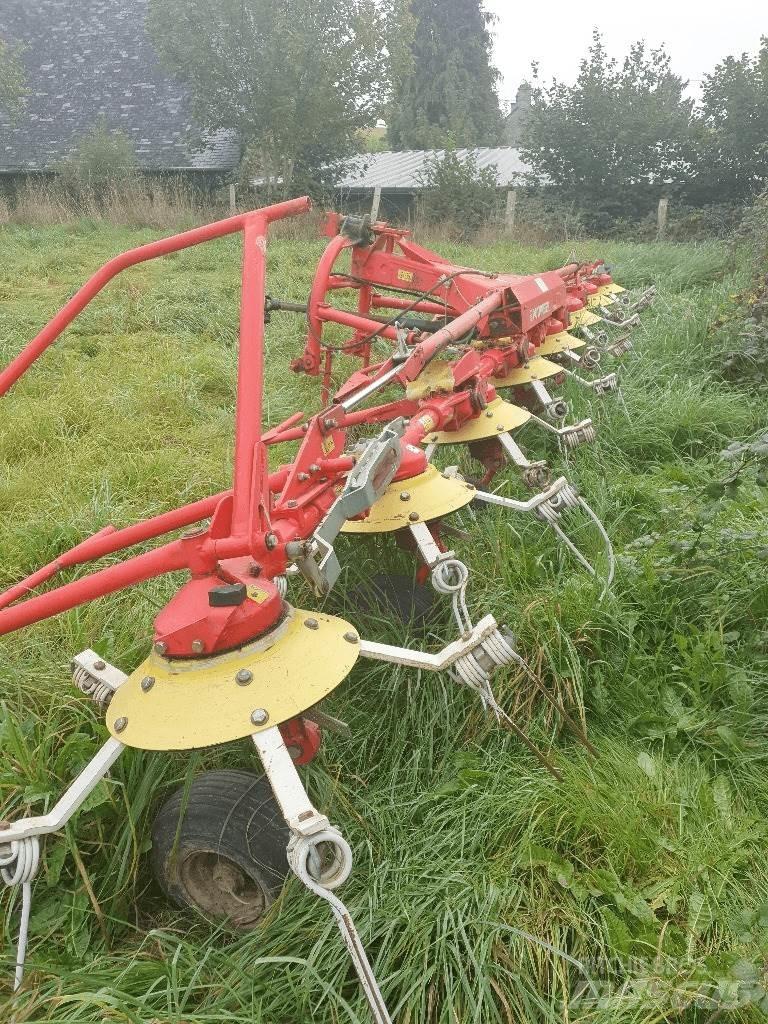 Pöttinger 810N Rateau faneur