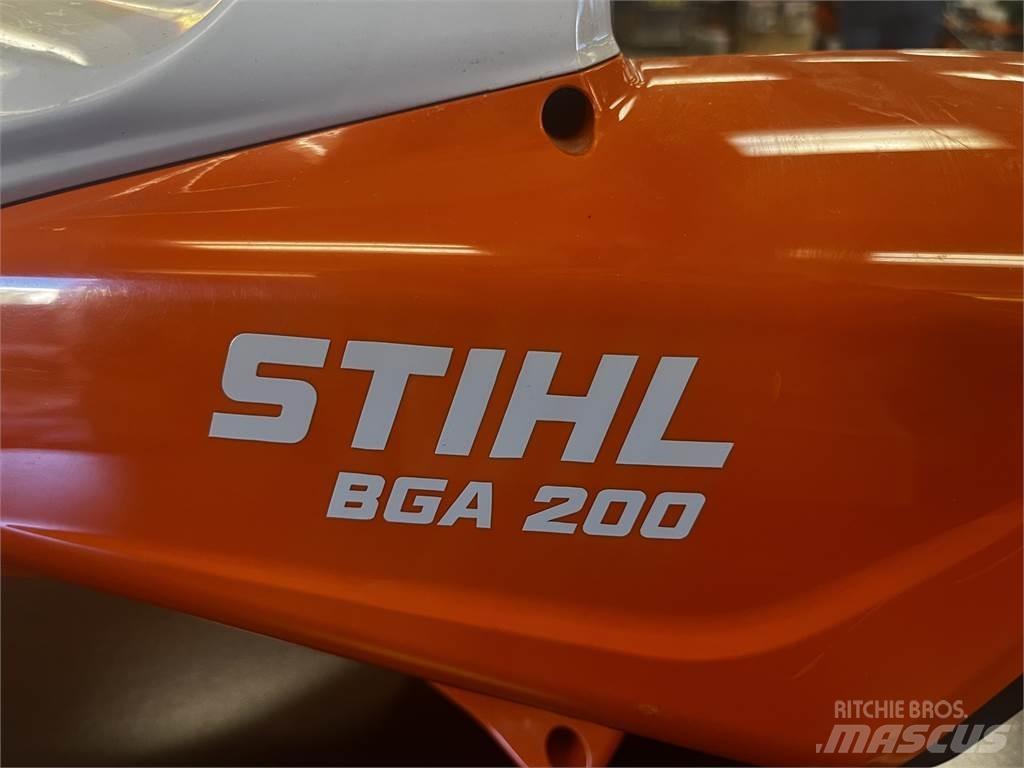 Stihl BGA200 Voiturette de golf