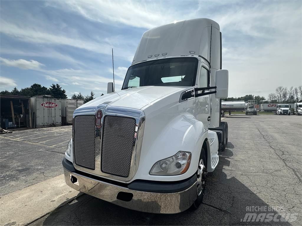 Kenworth T680 Tracteur routier