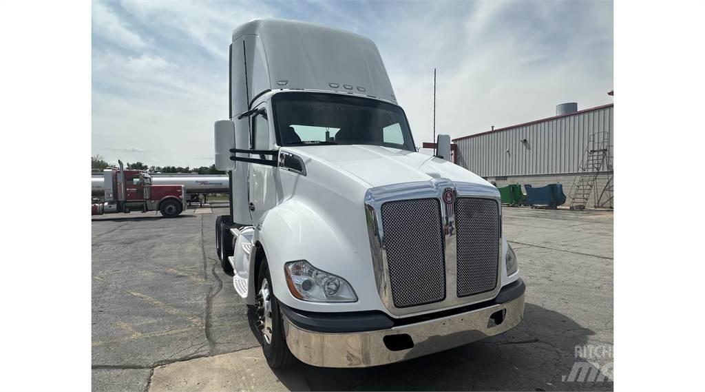 Kenworth T680 Tracteur routier