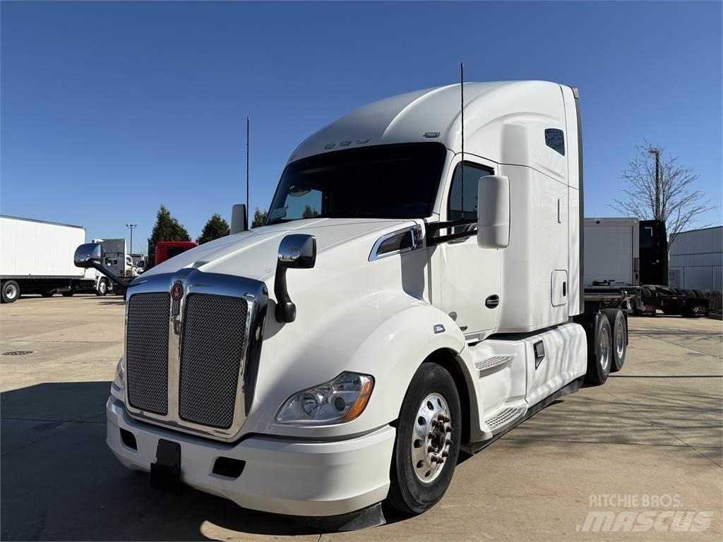 Kenworth T680 Tracteur routier