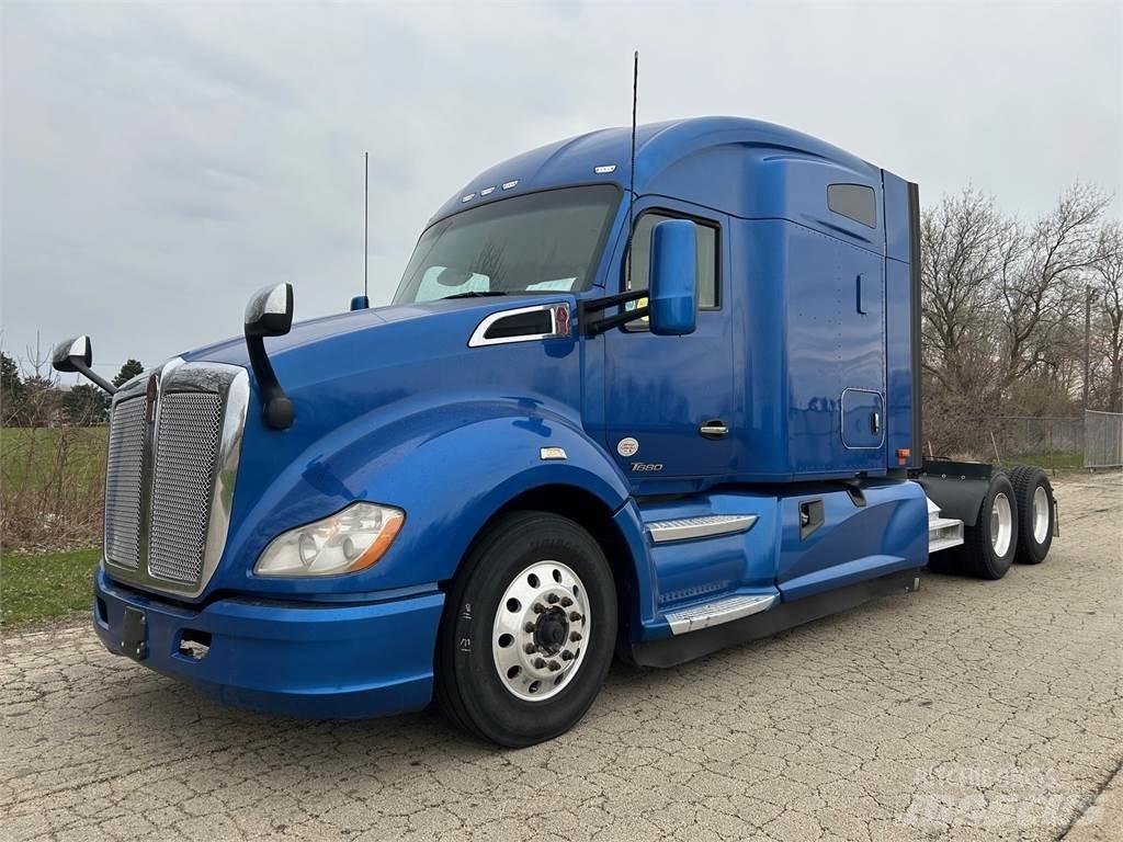 Kenworth T680 Tracteur routier