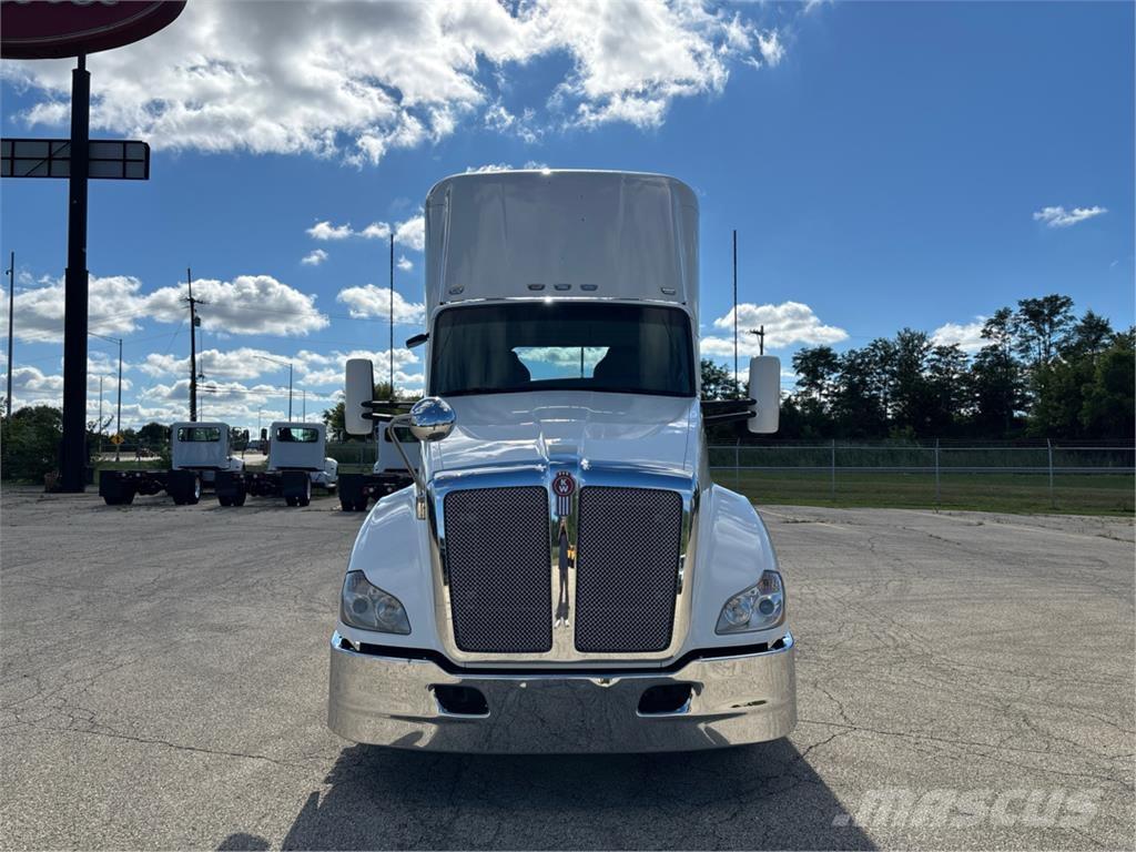 Kenworth T680 Tracteur routier