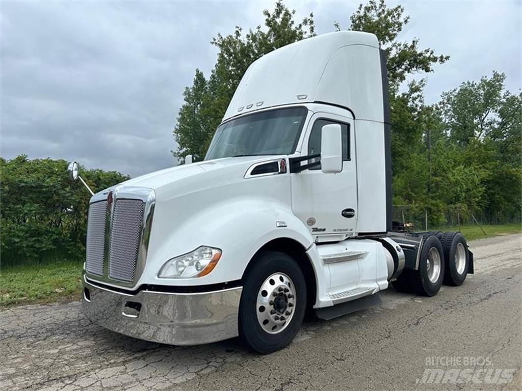 Kenworth T680 Tracteur routier