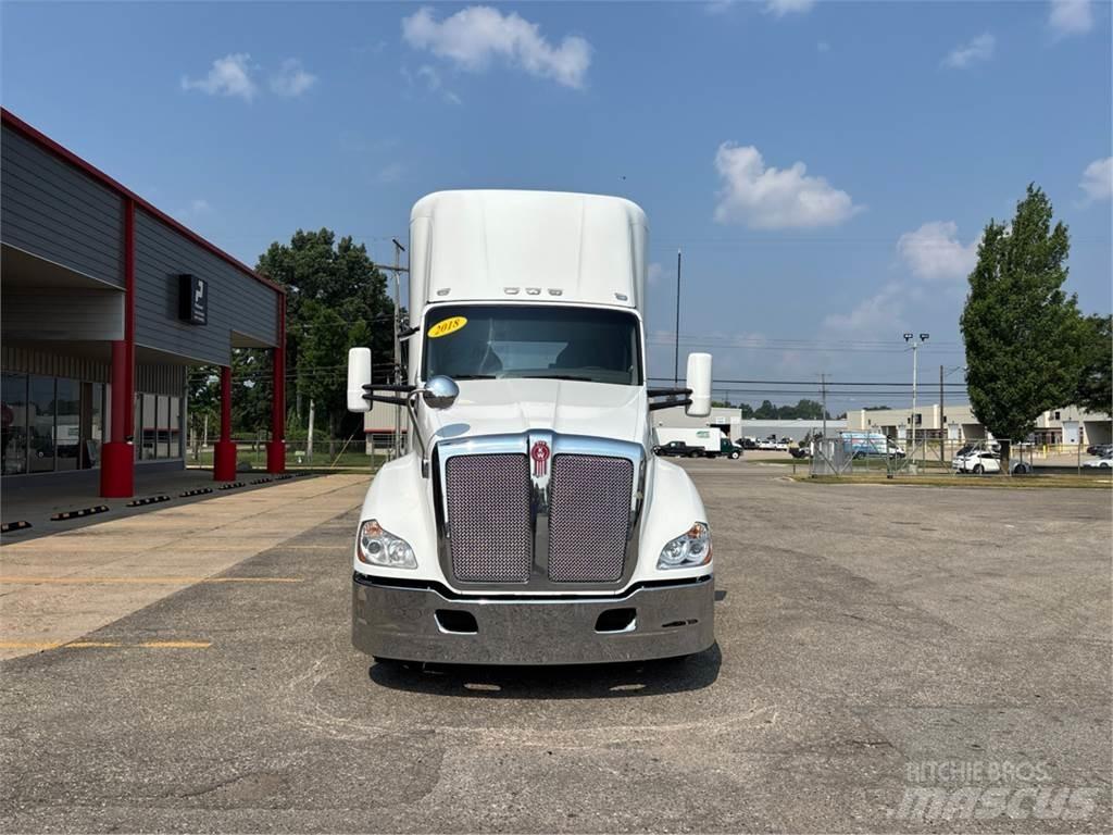 Kenworth T680 Tracteur routier