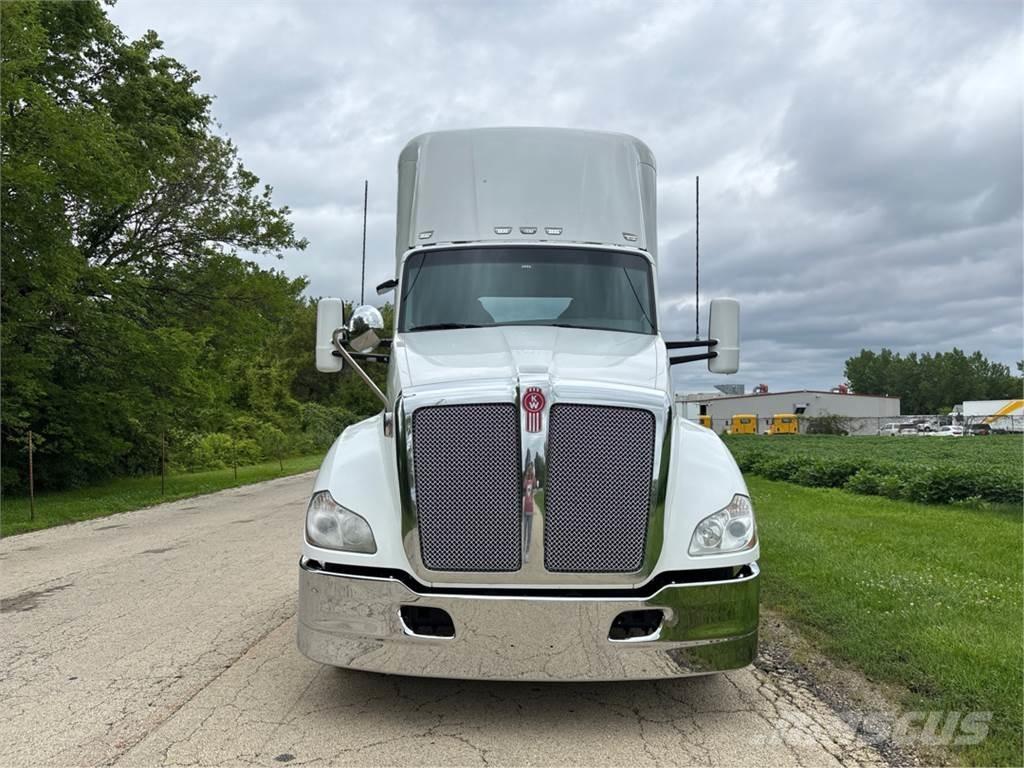 Kenworth T680 Tracteur routier