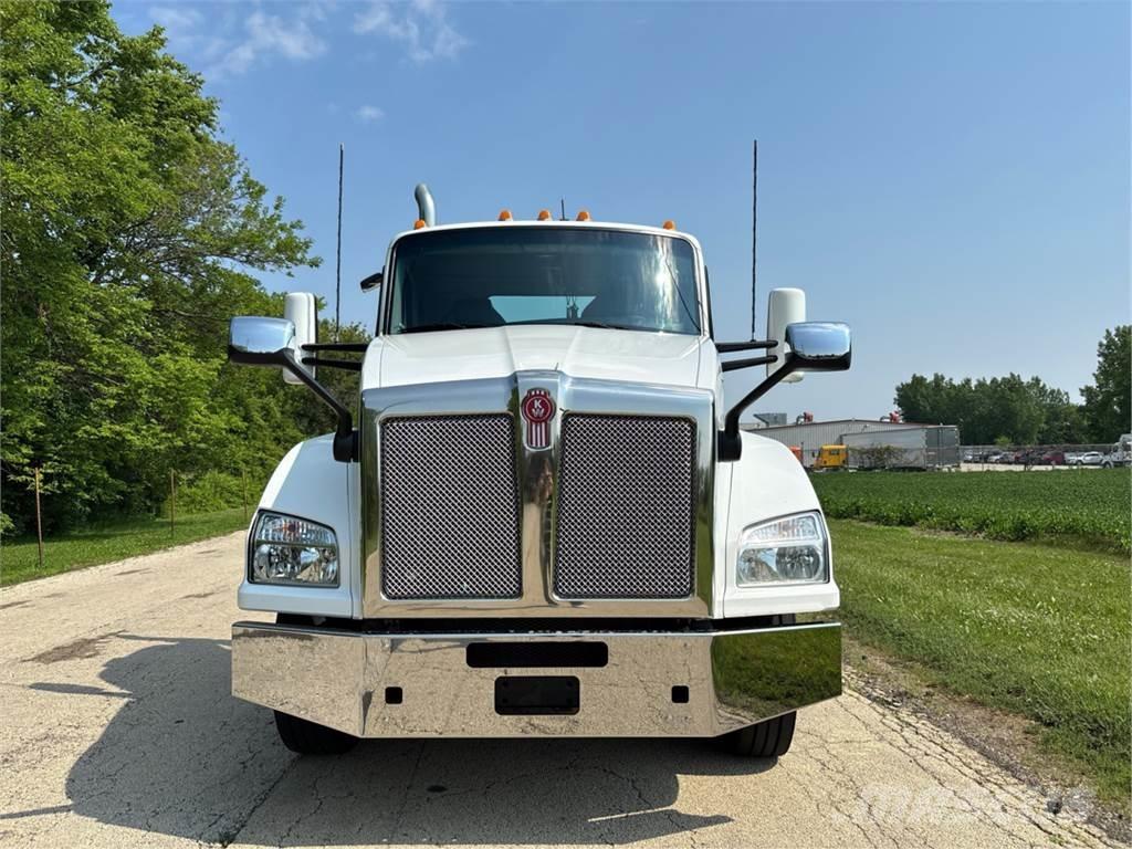 Kenworth T880 Tracteur routier