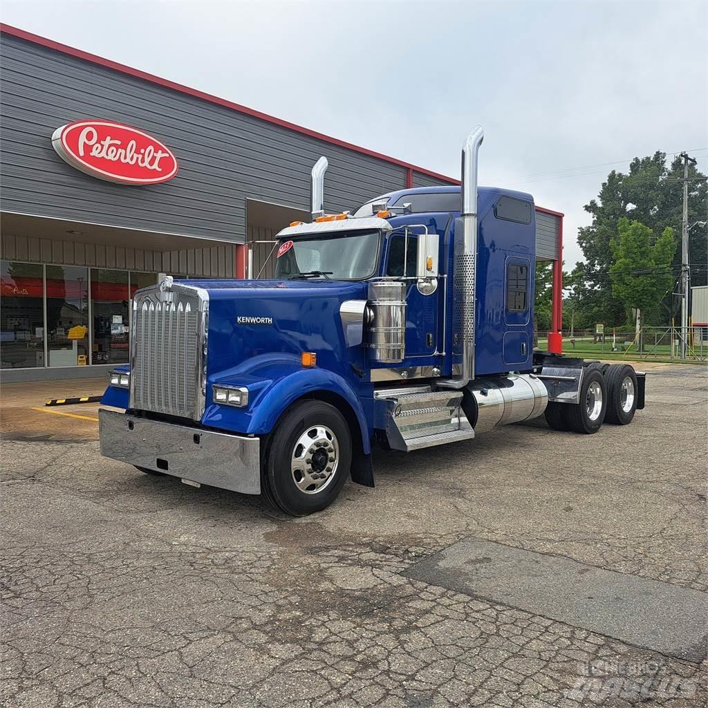 Kenworth W900 Tracteur routier