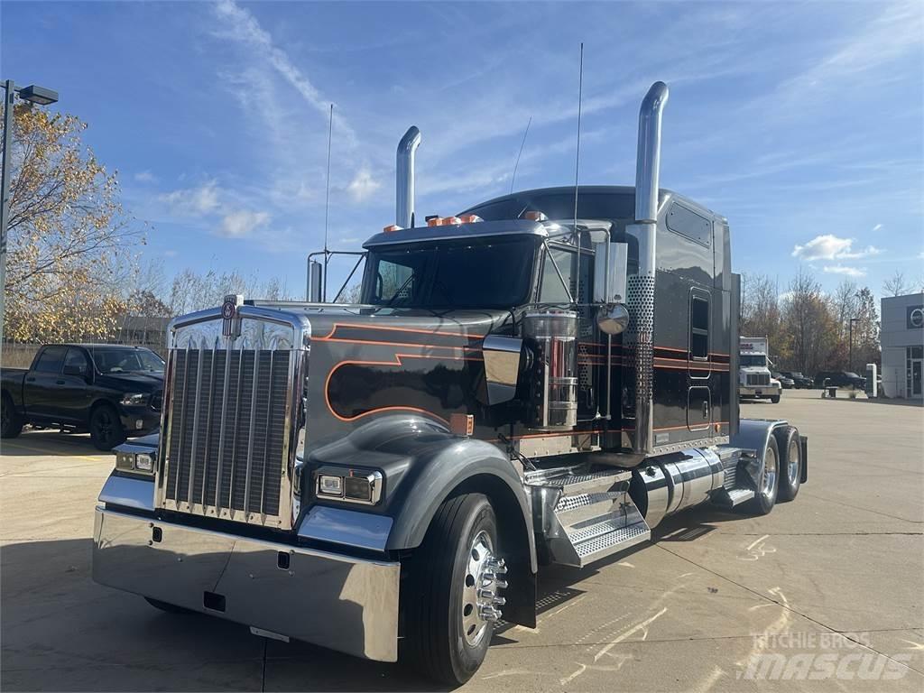 Kenworth W900 Tracteur routier