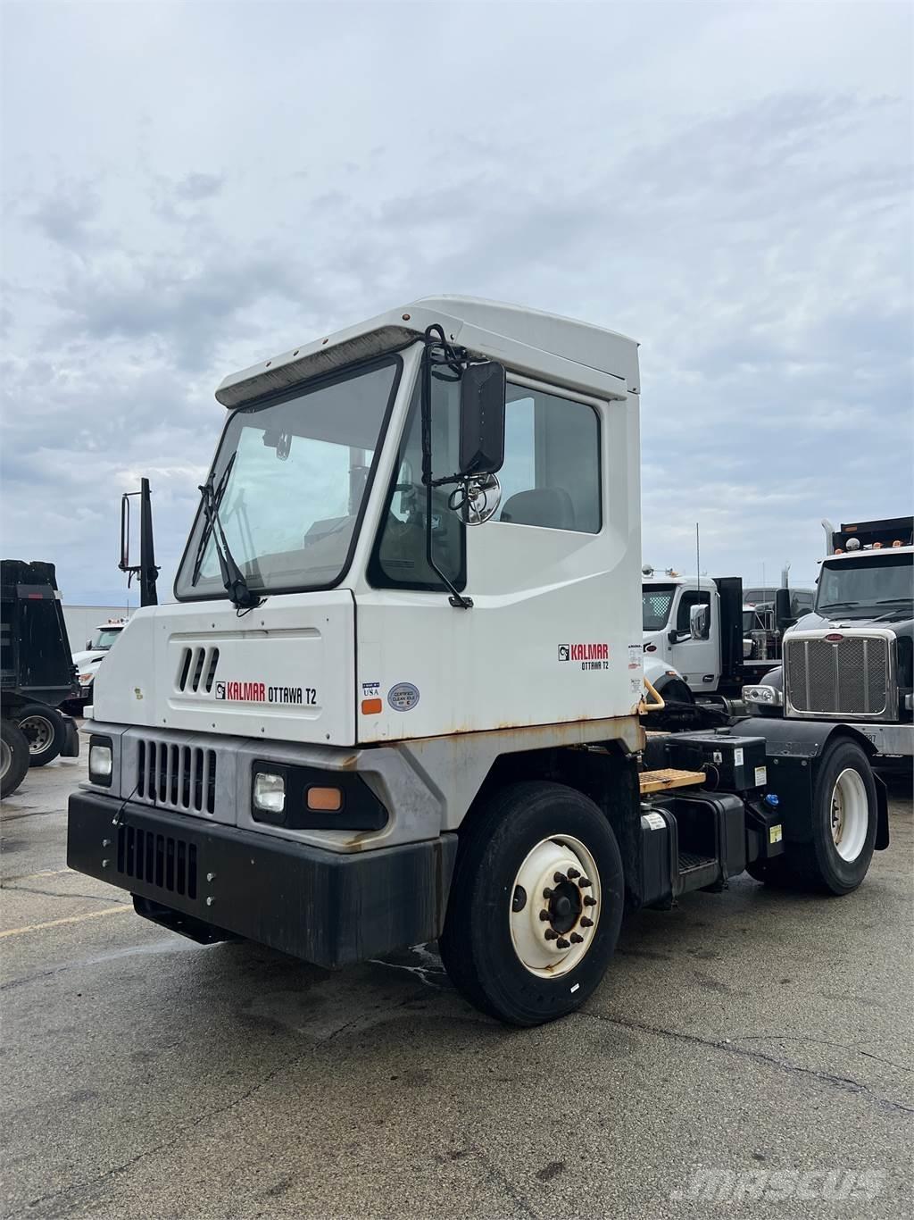 Ottawa T2 4X2 Autre camion