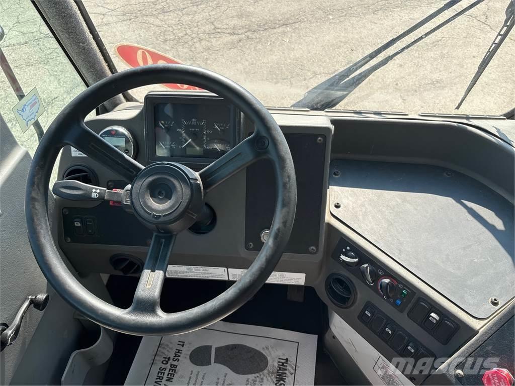 Ottawa T2 4X2 Autre camion