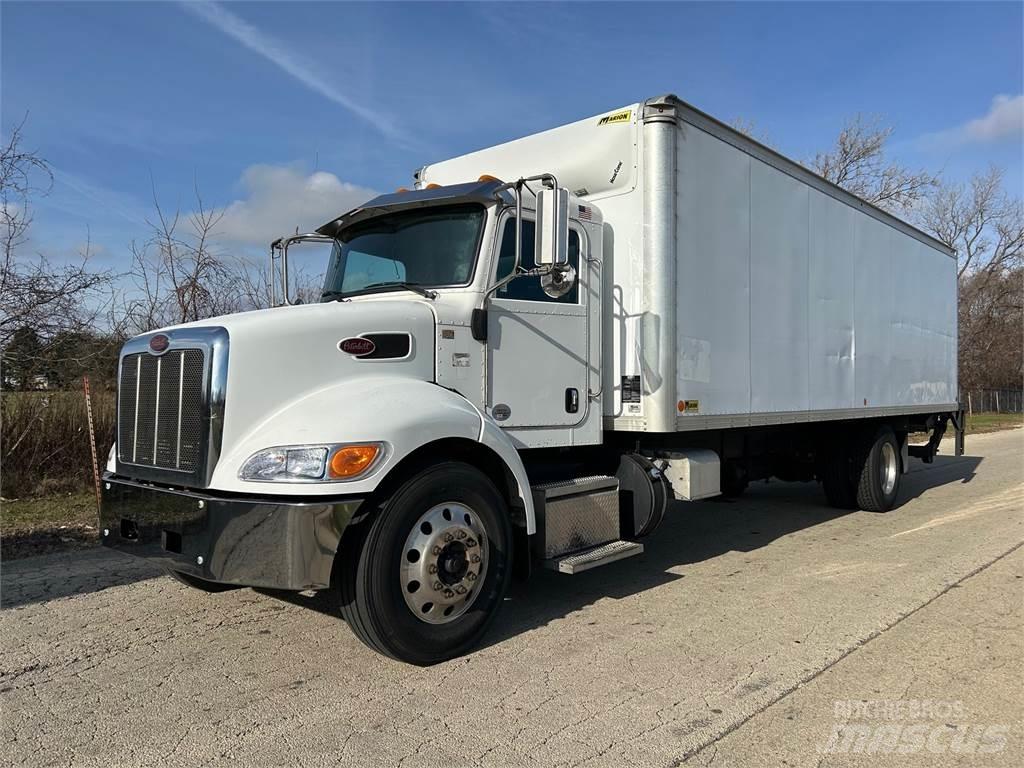 Peterbilt 337 Camion Fourgon