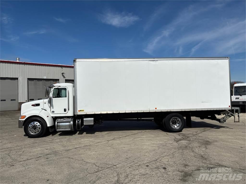Peterbilt 337 Camion Fourgon