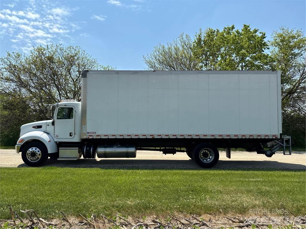 Peterbilt 337 Camion Fourgon