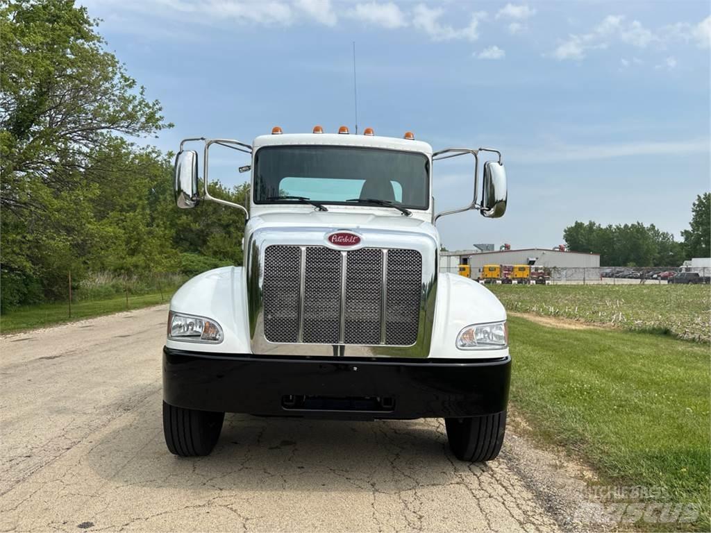Peterbilt 337 Châssis cabine
