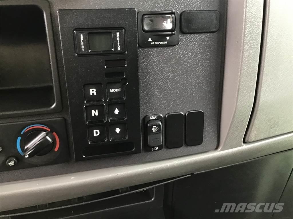 Peterbilt 337 Châssis cabine