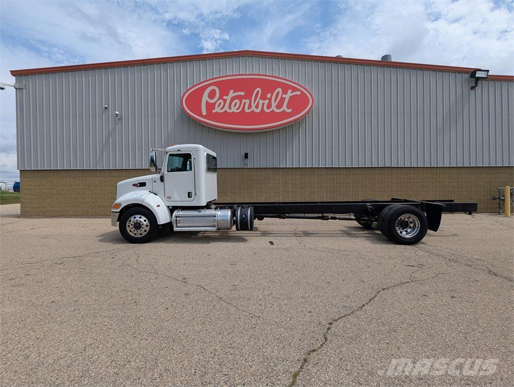 Peterbilt 337 Autre camion