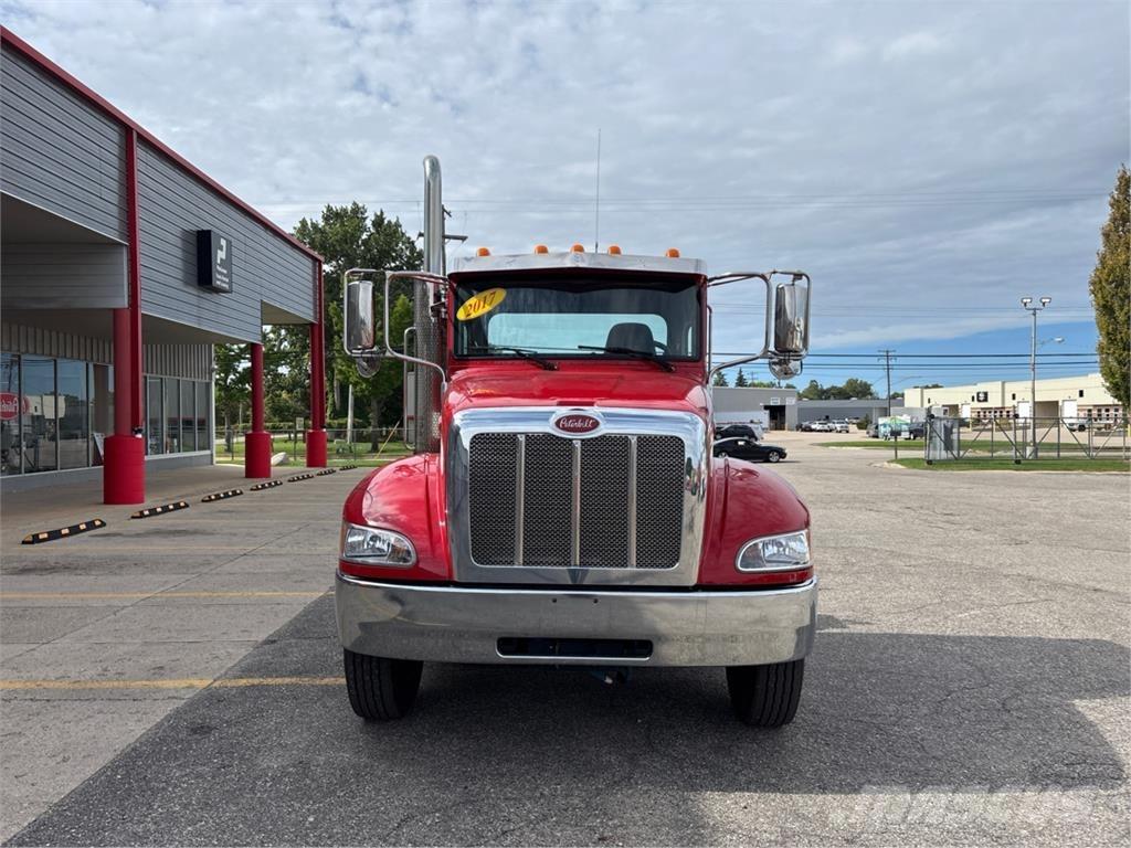 Peterbilt 337 Tracteur routier