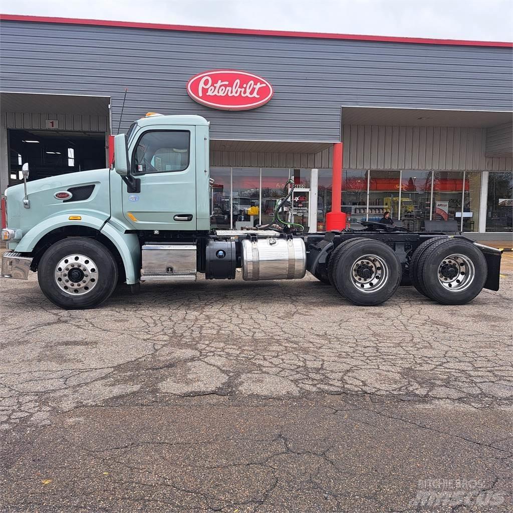 Peterbilt 567 Tracteur routier