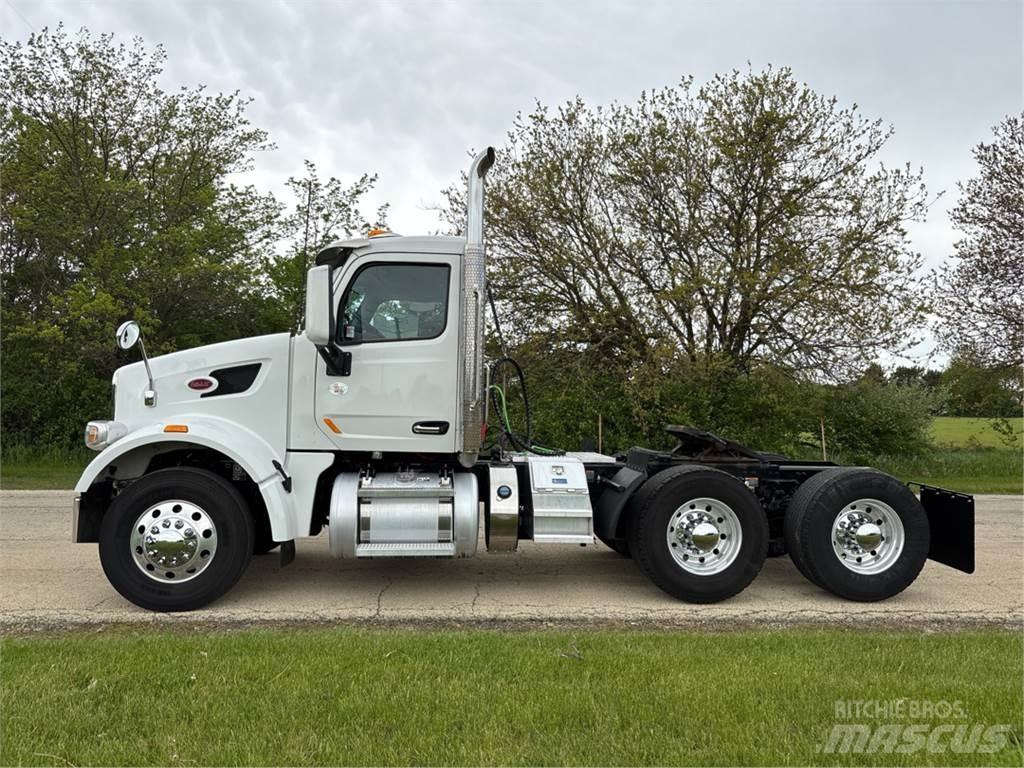 Peterbilt 567 Tracteur routier