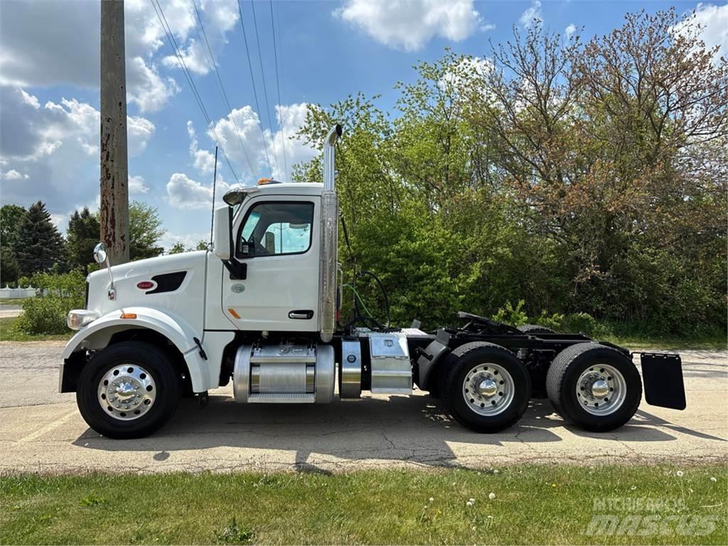 Peterbilt 567 Tracteur routier