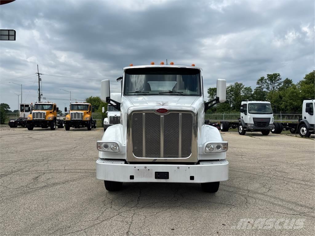 Peterbilt 567 Tracteur routier