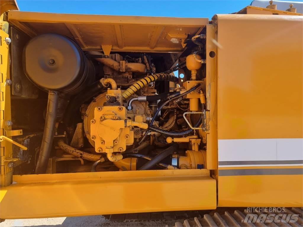 Liebherr R922 HDSL Pelle sur chenilles