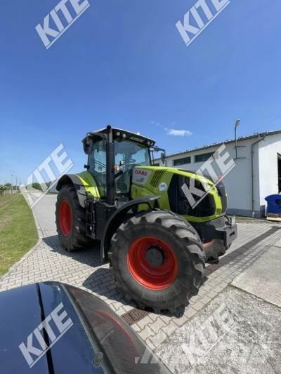 CLAAS Axion 810 Tracteur