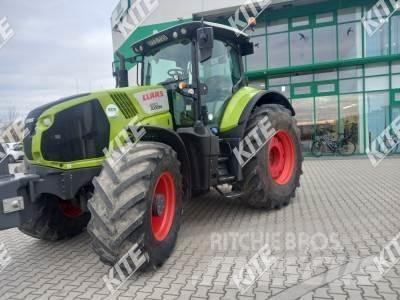 CLAAS Axion 850 Tracteur