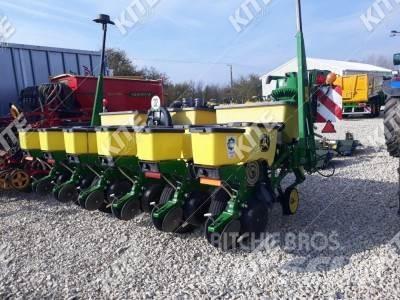 John Deere 1755 Semoir combiné