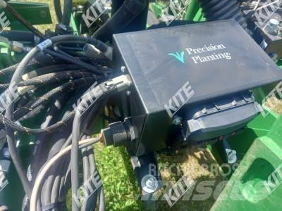 John Deere 1765NT Semoir combiné