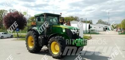 John Deere 7200R Tracteur