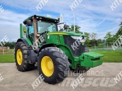 John Deere 7230R Tracteur