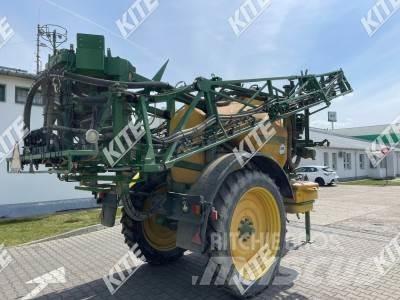 John Deere 832/18i Pulvérisateurs traînés