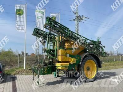 John Deere 832/18i Pulvérisateurs traînés