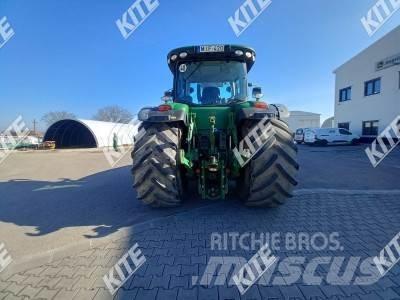 John Deere 8335R Tracteur