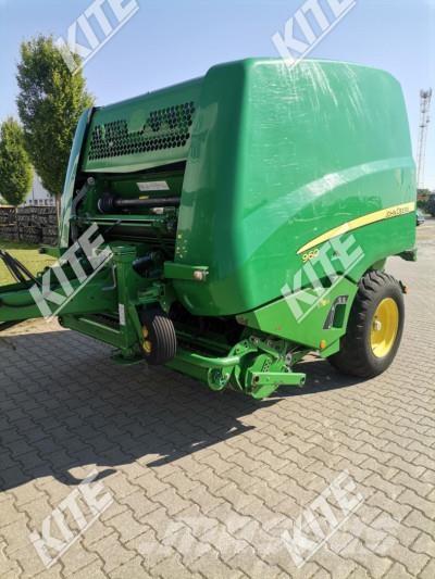 John Deere 960N Presse à balle ronde