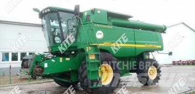 John Deere 9880i STS Moissonneuse batteuse
