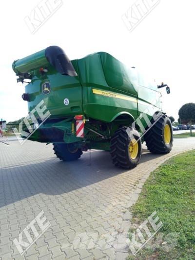 John Deere S690 Moissonneuse batteuse