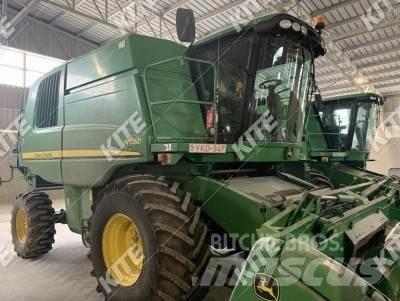 John Deere W650 Moissonneuse batteuse