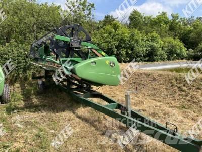 John Deere W650 Moissonneuse batteuse