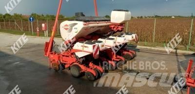 Kuhn Maxima 2TS Semoir combiné