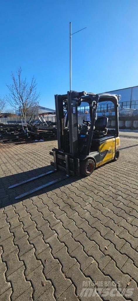 Linde E 16 P-02 Chariots élévateurs électriques
