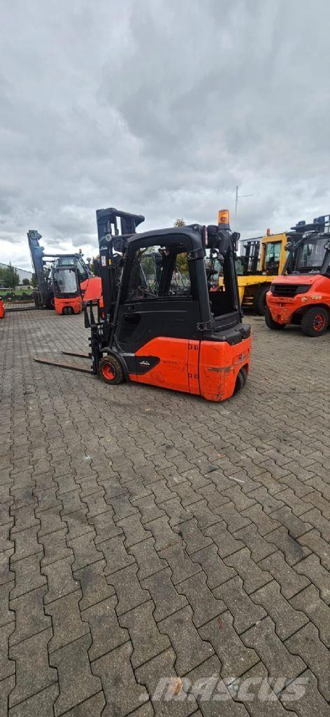 Linde E 20 L-02 Chariots élévateurs électriques