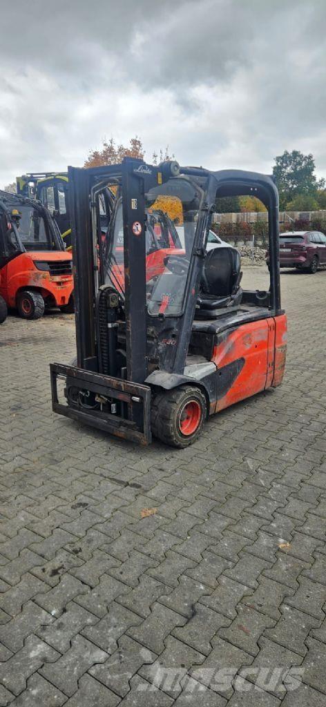 Linde E 20 L-02 Chariots élévateurs électriques
